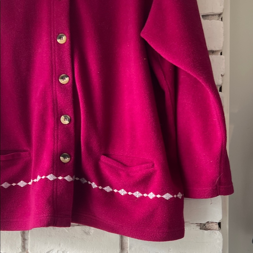 Magenta button down relaxed fit fleece sweater crew neck - Picture 3 of 7